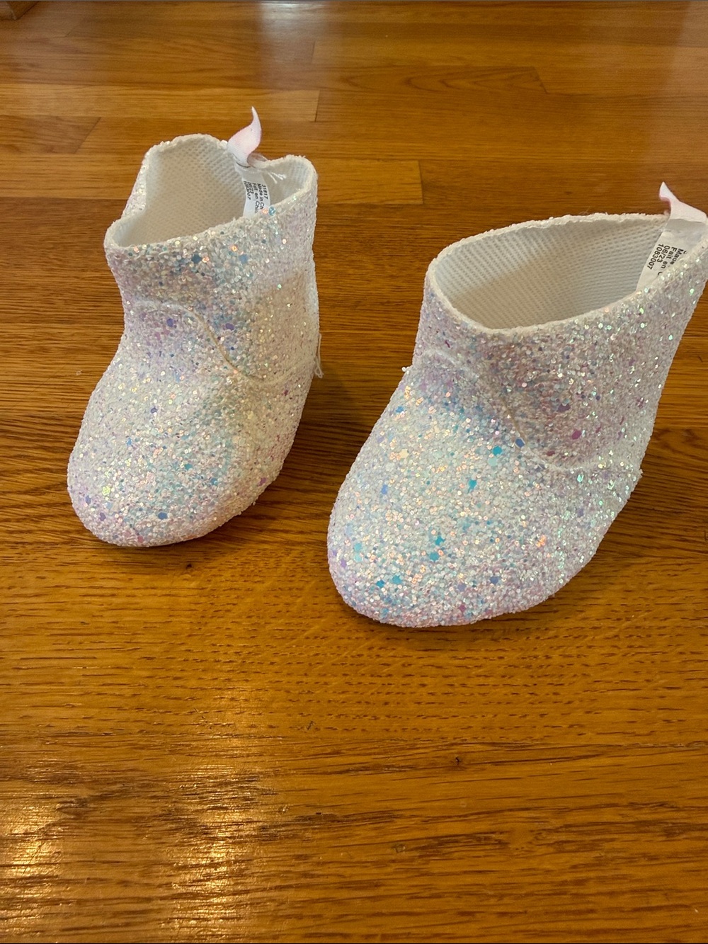 Build-A-Bear Honey Collection Iridescent Glitter Booties - White